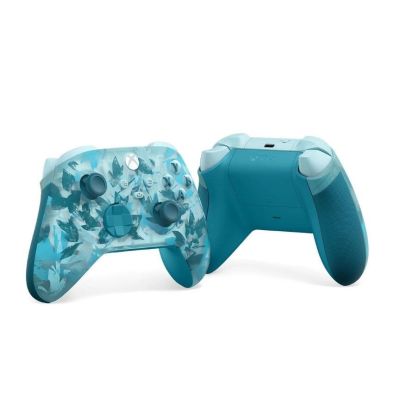 8. MICROSOFT Xbox Series Ice Breaker Limited Controller