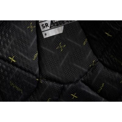 4. Bauer Vapor Fly40 Sr 1064791 hockey shoulder pads