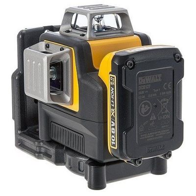 2. DeWalt DCE0811D1R-QW Cross Line Laser