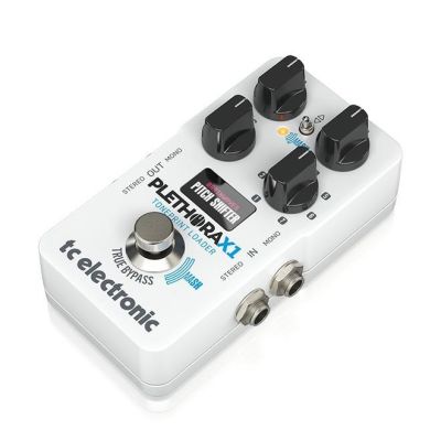 TC Electronic PLETHORA X1 guitar multi-effects
