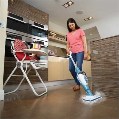 2. 9-in-1 Steam Mop 1300W FSMH1351SM-QS BLACK+DECKER