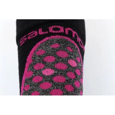 7. Salomon ski snowboard socks C12471