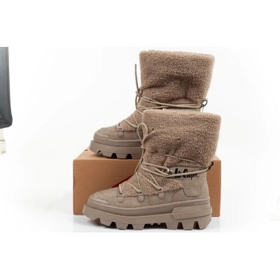 28. Lee Cooper W Snow Boots LCJ-24-47-3149L
