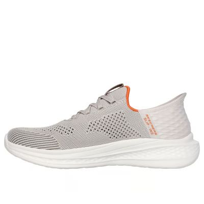 5. Skechers Slade Quinto M 210810SND shoes
