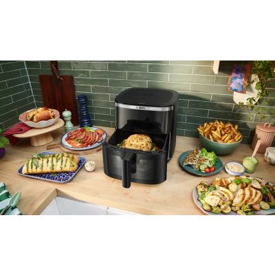 7. Bosch MAFS2671B fat-free fryer (1800w; 7.2L)