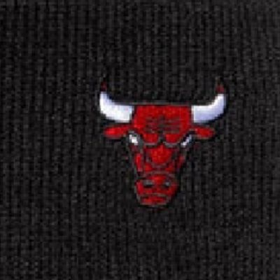 3. New Era NBA Chicago Bulls Mini Logo Black Cuff Knit Beanie - 60691109