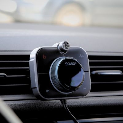 7. SAVIO TR-14 CAR FM TRANSMITTER WITH BLUETOOTH AND CHARGER, QUICK CHARGE 3.0 AND POWER DELIVERY, NOISE REDUCER