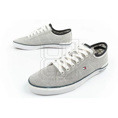 13. Tommy Hilfiger M FM0FM00401 shoes