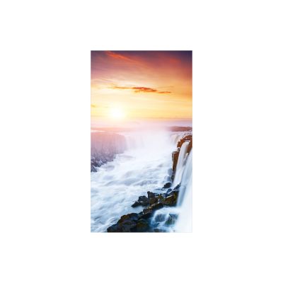 4. SAMSUNG VHC55R 55-inch Full HD monitor with 0.88mm bezel