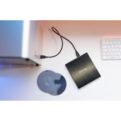 6. Verbatim EXTERNAL SLIMLINE External CD/DVD Drive