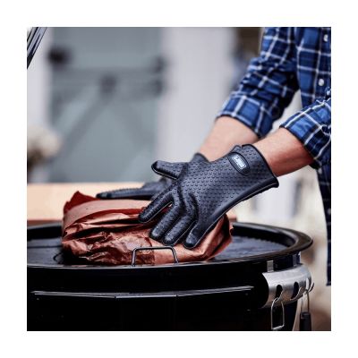 3. Weber 7017 Grill Accessories Gloves