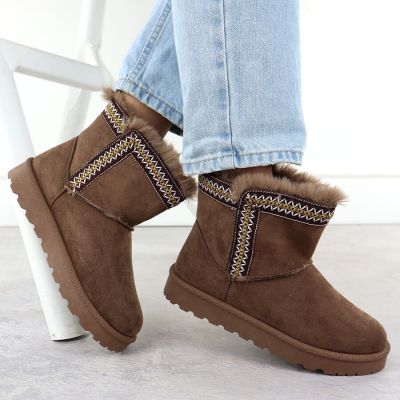 5. Women's brown suede snow boots Potocki 06303