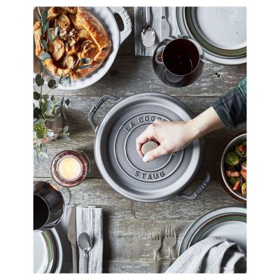 8. STAUB Round cast iron pot 40500-246-0 3.8l graphite