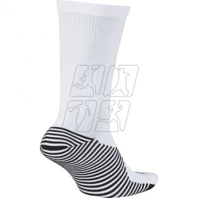 2. Nike U Squad Crew SK0030 100 Socks