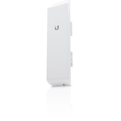 18. UISP Wireless airMAX 2.4 GHz Ubiquiti airMAX NanoStation M2