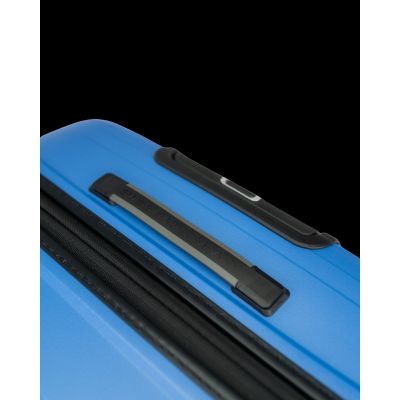 10. SwissBags Echo suitcase 67 cm 17786 sea green