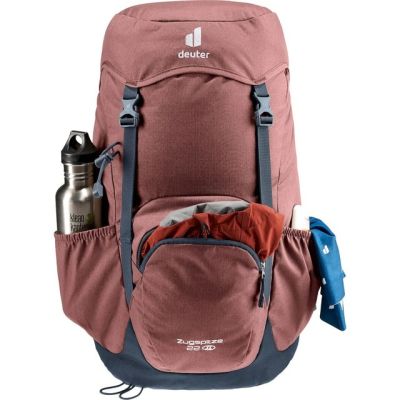 6. Deuter 3430021-5341 Hiking Backpack 22L Chestnut