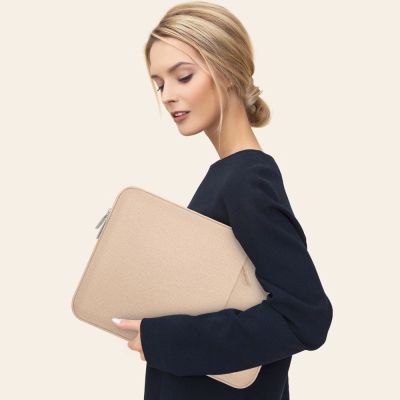 9. Tech-Protect Sleeve Laptop 13-14 Case - Beige