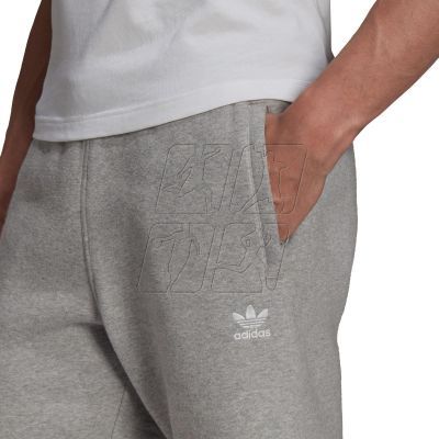 4. Adidas Essential M H34682 shorts