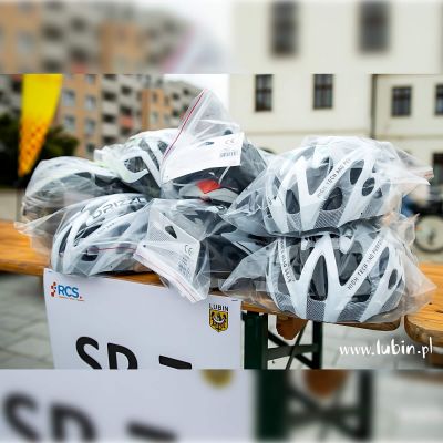 53. Meteor MV29 Drizzle Bike Helmet 24708-24710