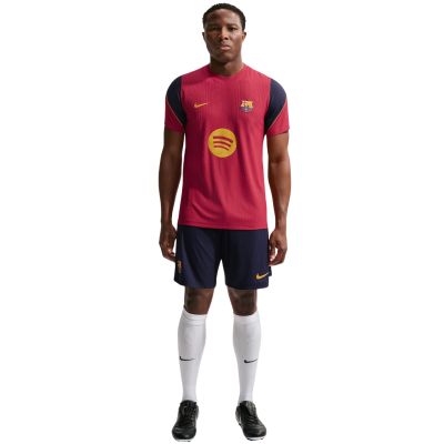 6. Nike FC Barcelona men's t-shirt burgundy II1839 621