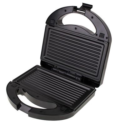 4. Adler MS 3045 3-in-1 sandwich maker (750W; black)