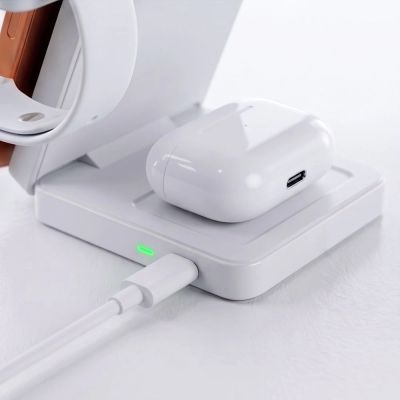 9. Tech-Protect A56 3in1 MagSafe 25W QI2.2 Wireless Charger + USB-C / USB-C Cable 100cm - White