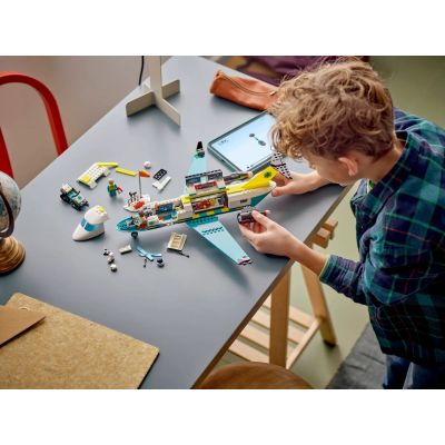 18. LEGO City 60465 Ambulance Plane