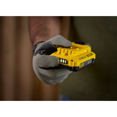 2. 20V SFMCD700D2A-QW STANLEY Drill Driver
