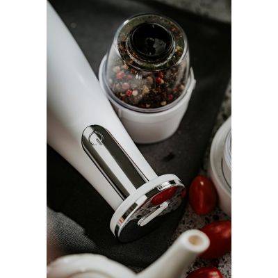 10. ADLER AD 4449w white spice grinder set