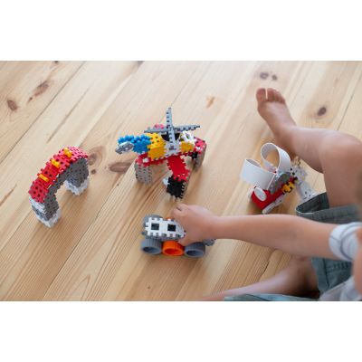 12. MARIOINEX Mini Waffle Constructor Blocks, 300 pieces