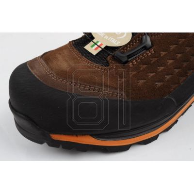 8. Aku Dogma Gore-tex BOA M 924475 shoes