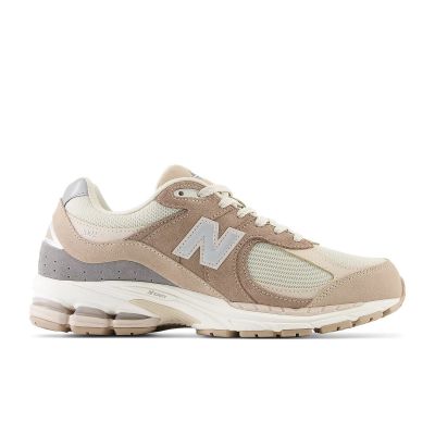 7. New Balance U M2002RSI Shoes