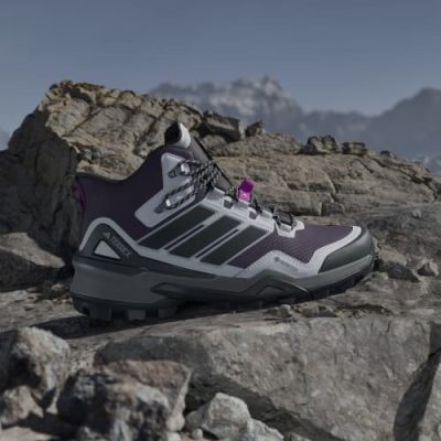 3. Women’s adidas TERREX Skychaser Mid GTX Shoes – aurora plum/carbon/purple burst, size: 41