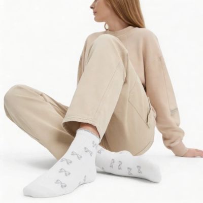 2. Filippo SD-AN07 women's bamboo white socks