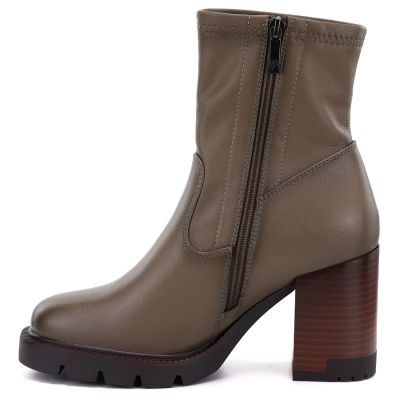 3. Women's khaki ankle boots with a block heel Potocki 12419