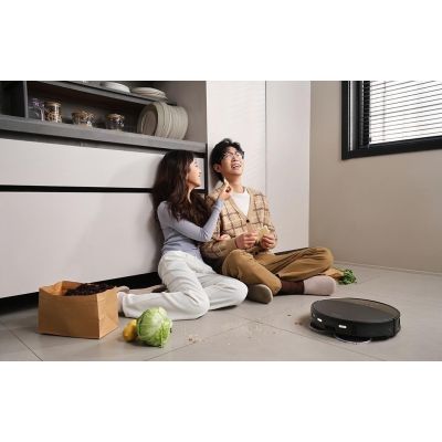31. Roborock Saros 10R Robot Vacuum Cleaner (Black)