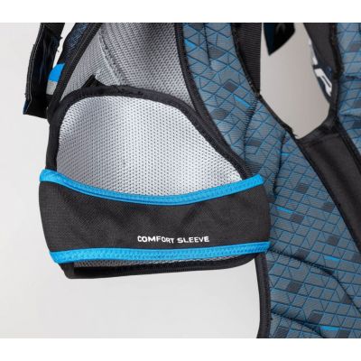 8. Bauer X Intermediate M 1058537 Hockey Shoulder Pads