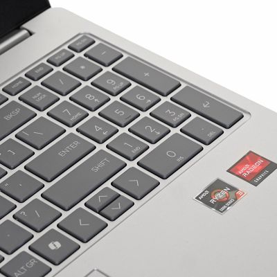3. HP 15-fc0043ny Ryzen 3 5425U 15.6"FHD 8GB DDR4 SSD256Vega 6 Win11 Natural Silver 2Y