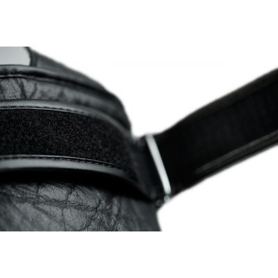 11. ADISTAR LEATHER PAWS