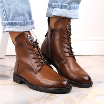 7. Lace-up and zipper ankle boots Potocki W WOL171C brown 