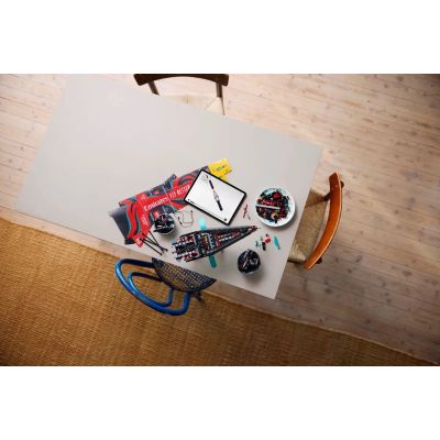 13. LEGO TECHNIC 42174 Emirates Team New Zealand AC75 Yacht