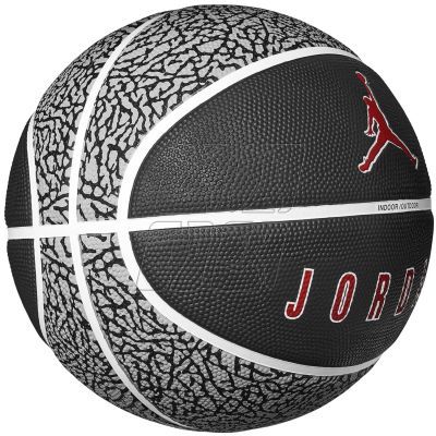 2. Jordan Ultimate Playground 2.0 8P In/Out Ball J1008255-055