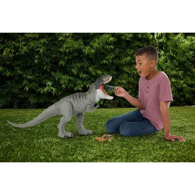 2. Jurassic World JGB52 figure for kids