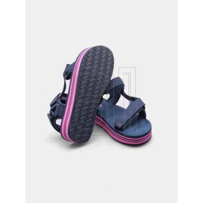 12. Lee Cooper W sandals LCW-24-05-2754L