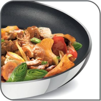 3. Set of 2 TEFAL Intuition B817S255 frying pans 20/26 cm