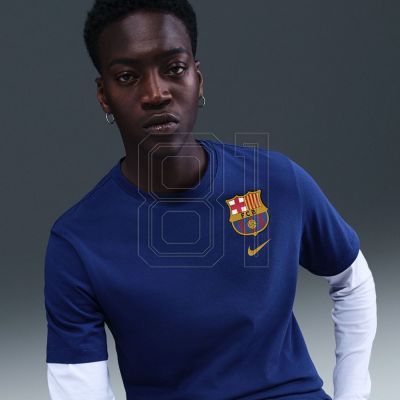 4. Nike FC Barcelona Crest Tee M HQ8396-455