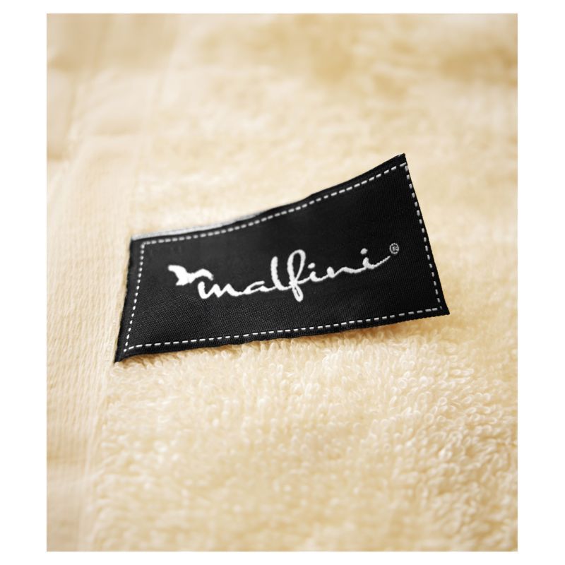 6. Malfini Bamboo Bath Towel 70x140 MLI-95226