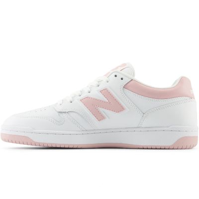 9. New Balance sports shoes BB480LOP