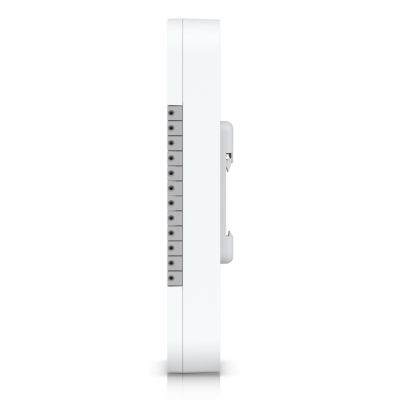 21. UniFi Access Ubiquiti G3 Pro Starter Kit UA-G3-SK-Pro, G3 Professional Access Reader + G3 Reader + Hub + Keychains (2 pieces)